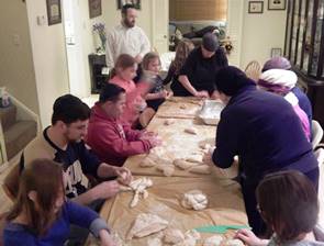 Cleveland Yachad held a challah bake in honor of the NAIM cook-off.